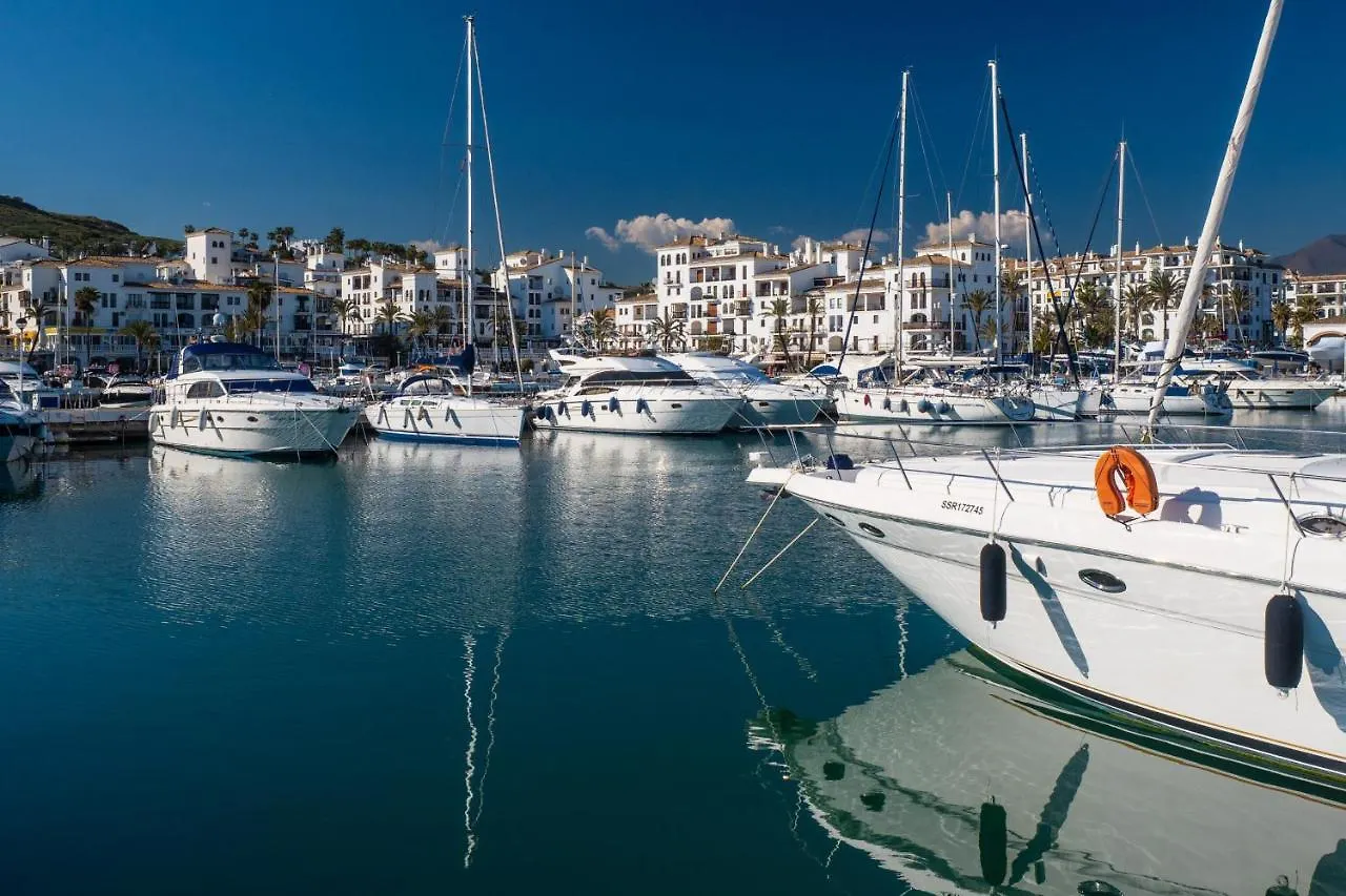 2186-Luxury Sea View Penthouse In Casares Costa Apartment