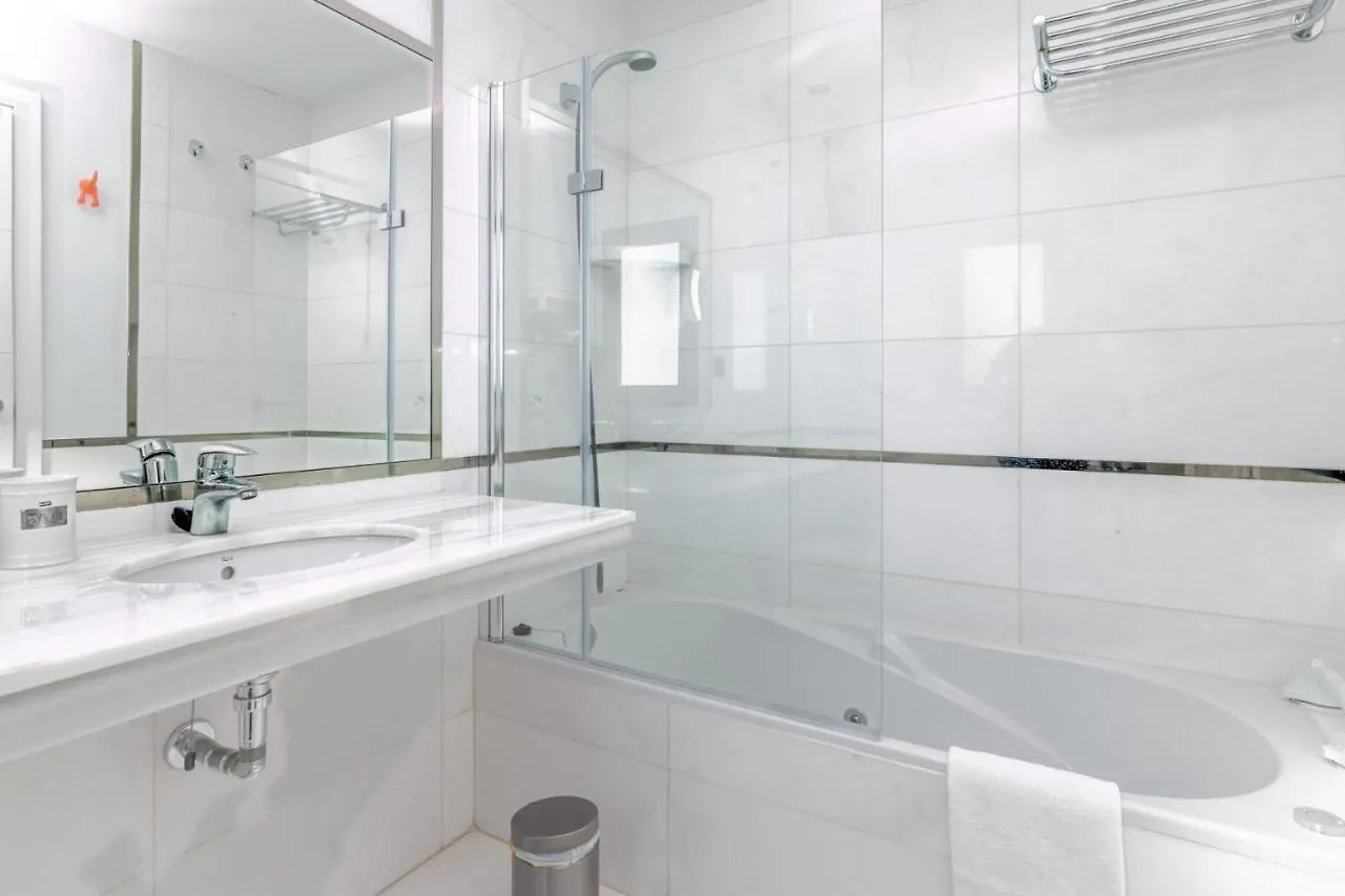 2186-Luxury Sea View Penthouse In Casares Costa 아파트